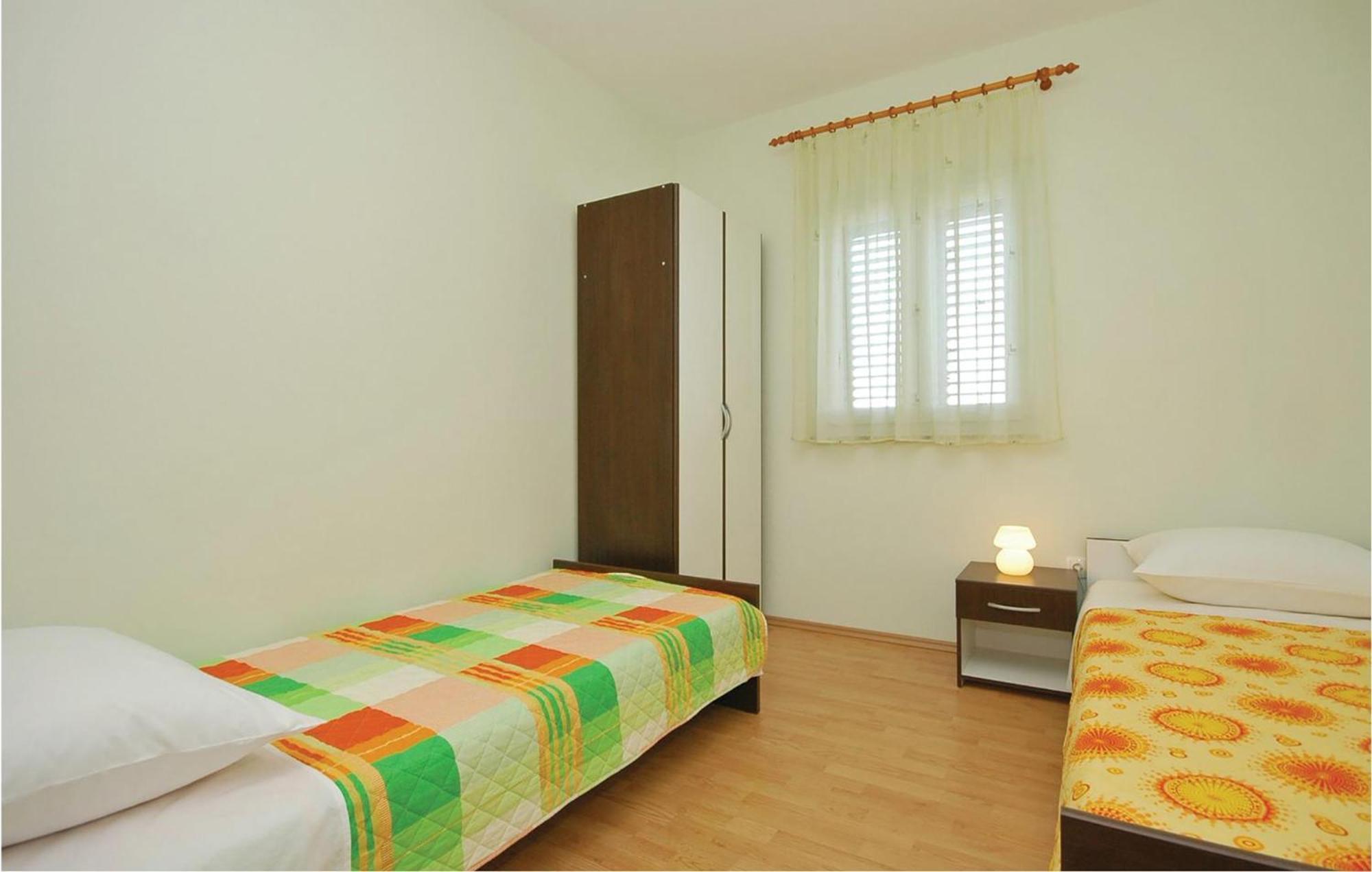 Cozy Apartment In Posedarje With House Sea View Exterior photo